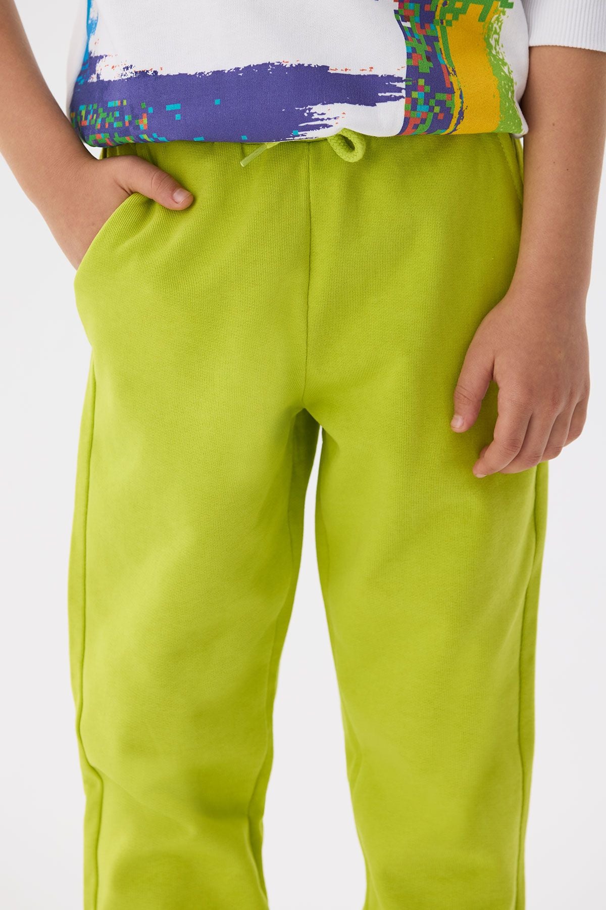 Boy Green Tracksuit Bottom - BgStore