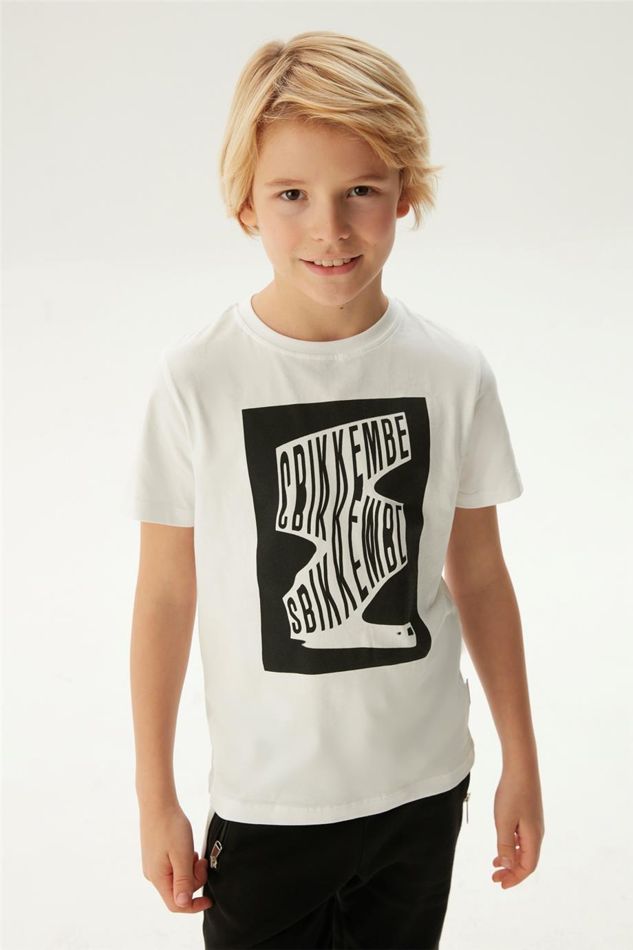 Boy White T-Shirt - BgStore