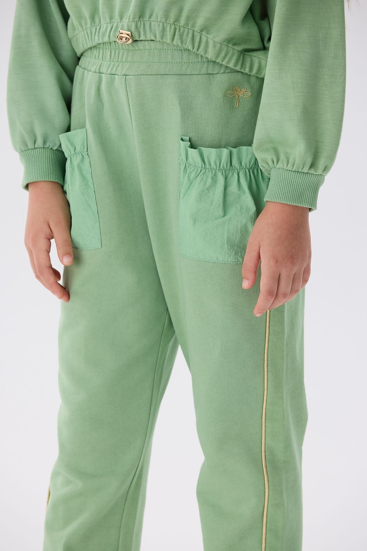 Girl Green Tracksuit Bottom - BgStore