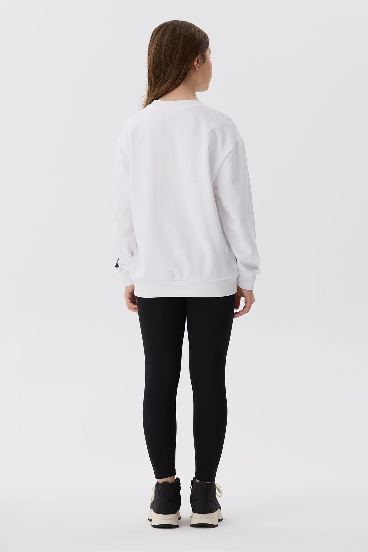 Girl White Sweatshirt - BgStore