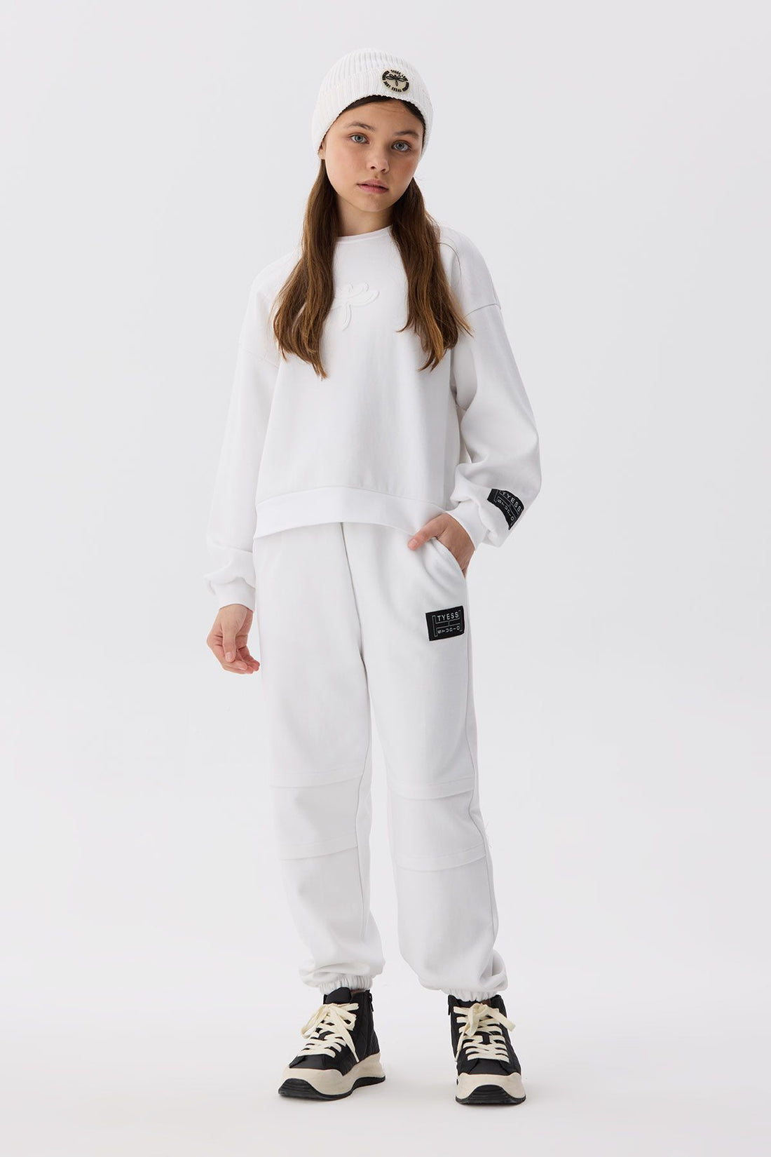 Girl White Tracksuit Bottom - BgStore